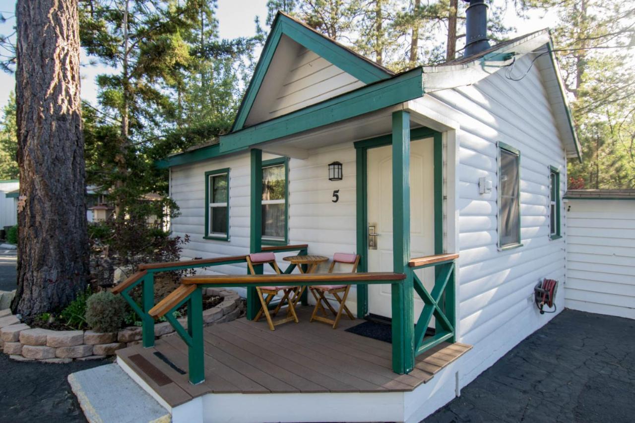 Hillcrest Suites & Cabins Big Bear Lake Exterior foto